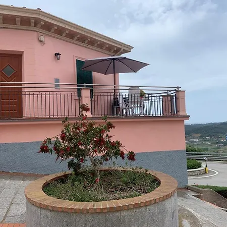Hollywood Apartment Capoliveri  Exterior photo